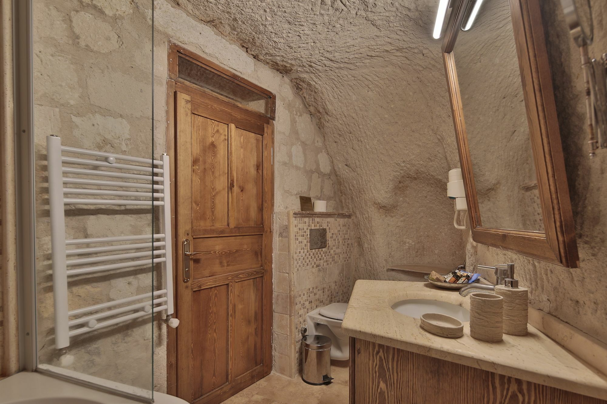 Amber Cave Suites Göreme Zewnętrze zdjęcie
